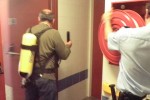 El Hospital de La Candelaria revisa su plan de emergencias con un simulacro de incendios