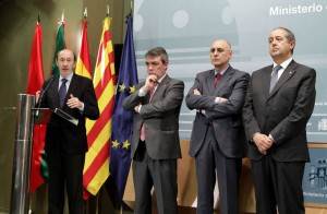 Interior y los Gobiernos autonómicos de País Vasco, Cataluña y Navarra refuerzan la coordinación contra el terrorismo