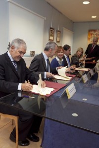 El Gobierno firma el Protocolo Marco de Protección de las Víctimas de Trata con la Fiscalía General del Estado y el CGPJ