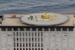 Helicópteros del SUC realizan prácticas de aterrizaje en la helisuperficie del Hospital Insular