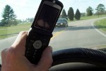 Más de 8.700 conductores multados en dos semanas por hablar con el móvil